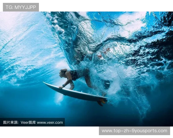 冲浪摄影师捕捉超巨浪画面，选手置身海之巨口